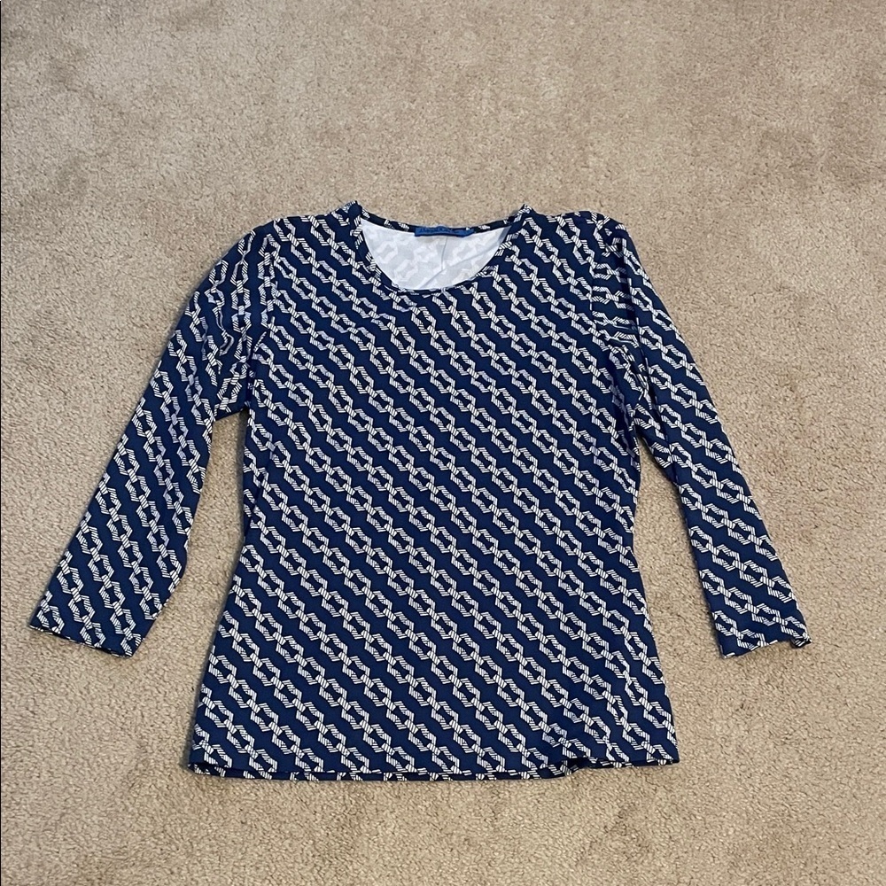 J. McLaughlin Navy and White Geometric Top